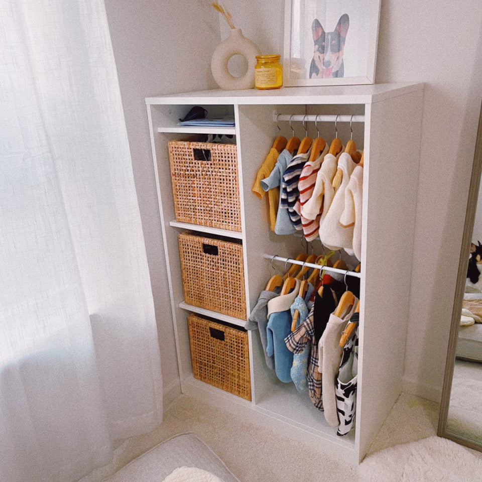 Pet wardrobe