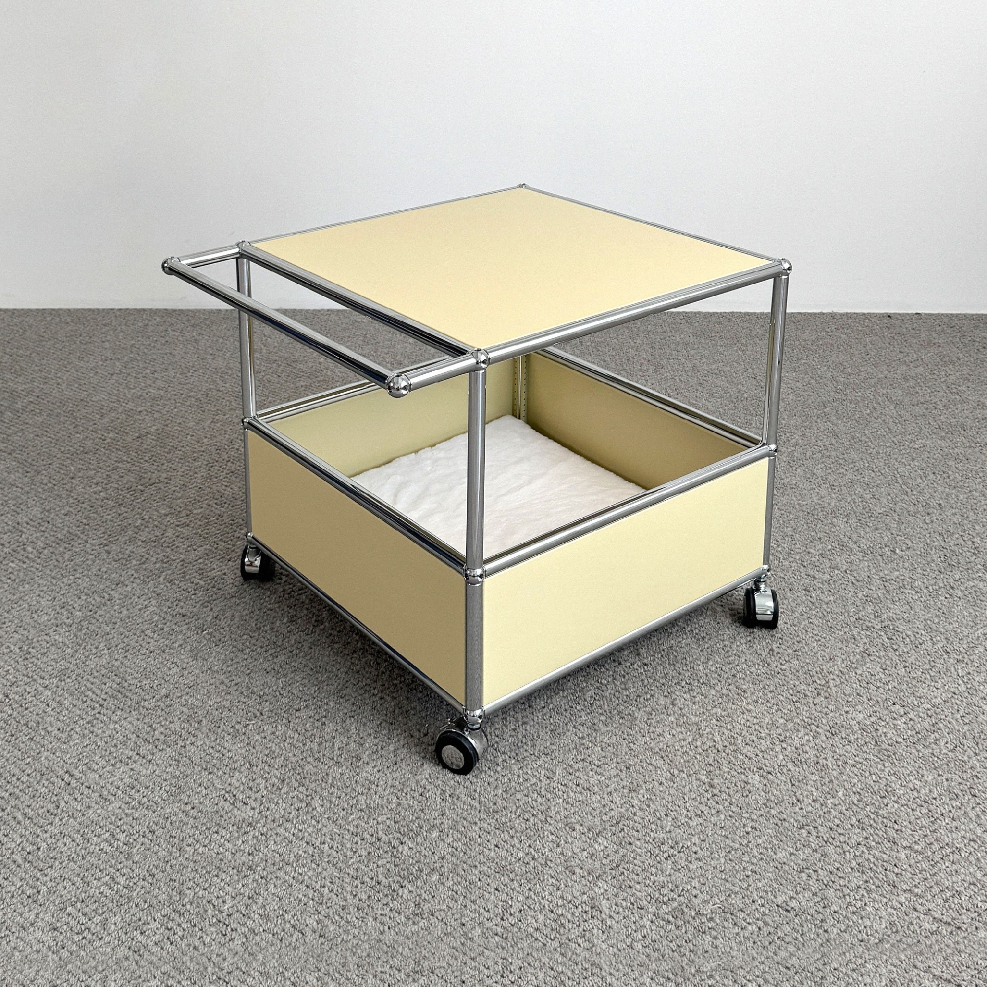 Pets-house-table-02