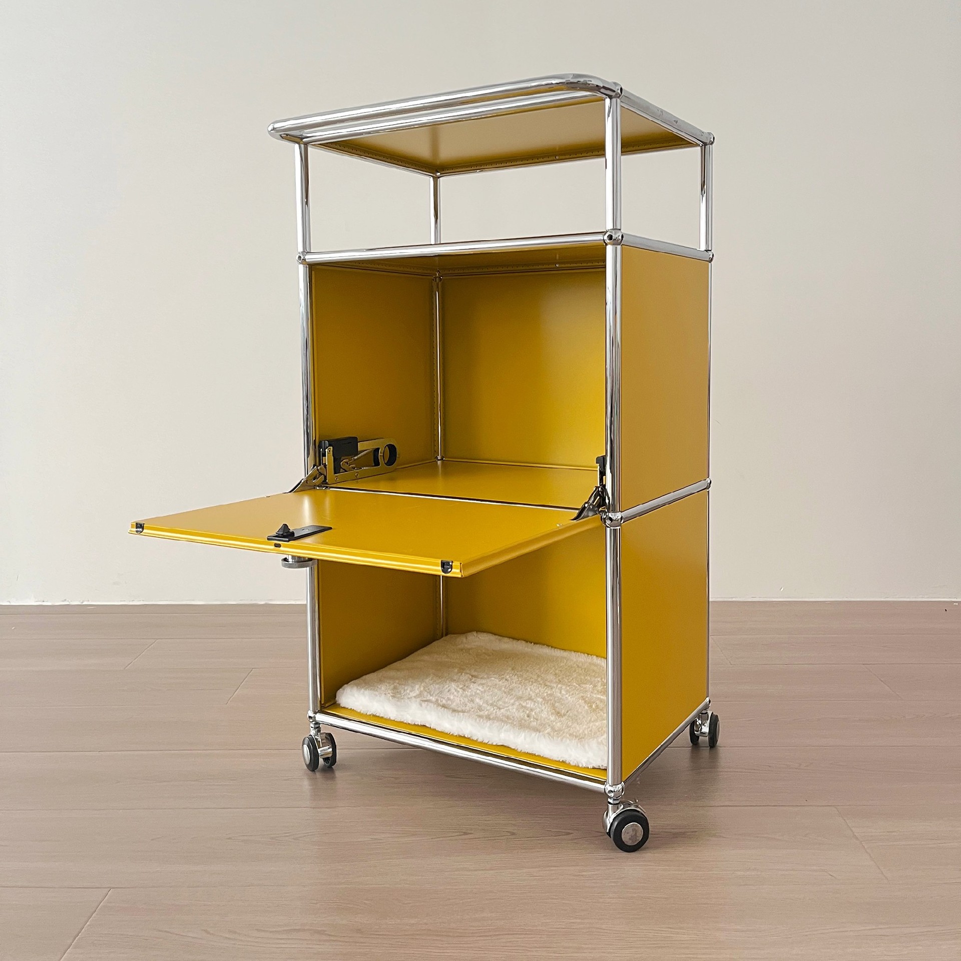 USM-Side-Cabine-02